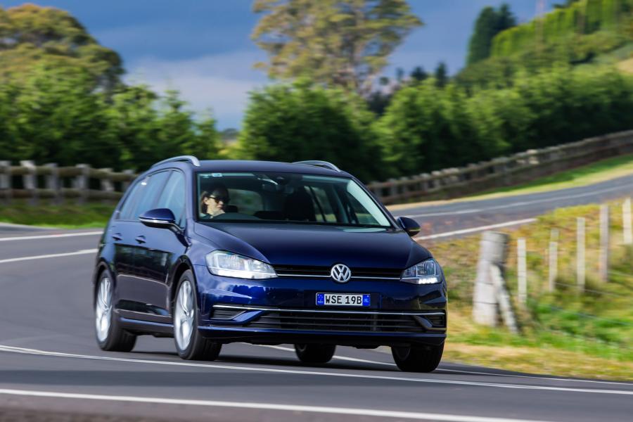  Volkswagen Golf TSI Wagon 2017 года  (AU) (фото 15 из 20)